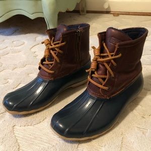 Speedy Duck Boots